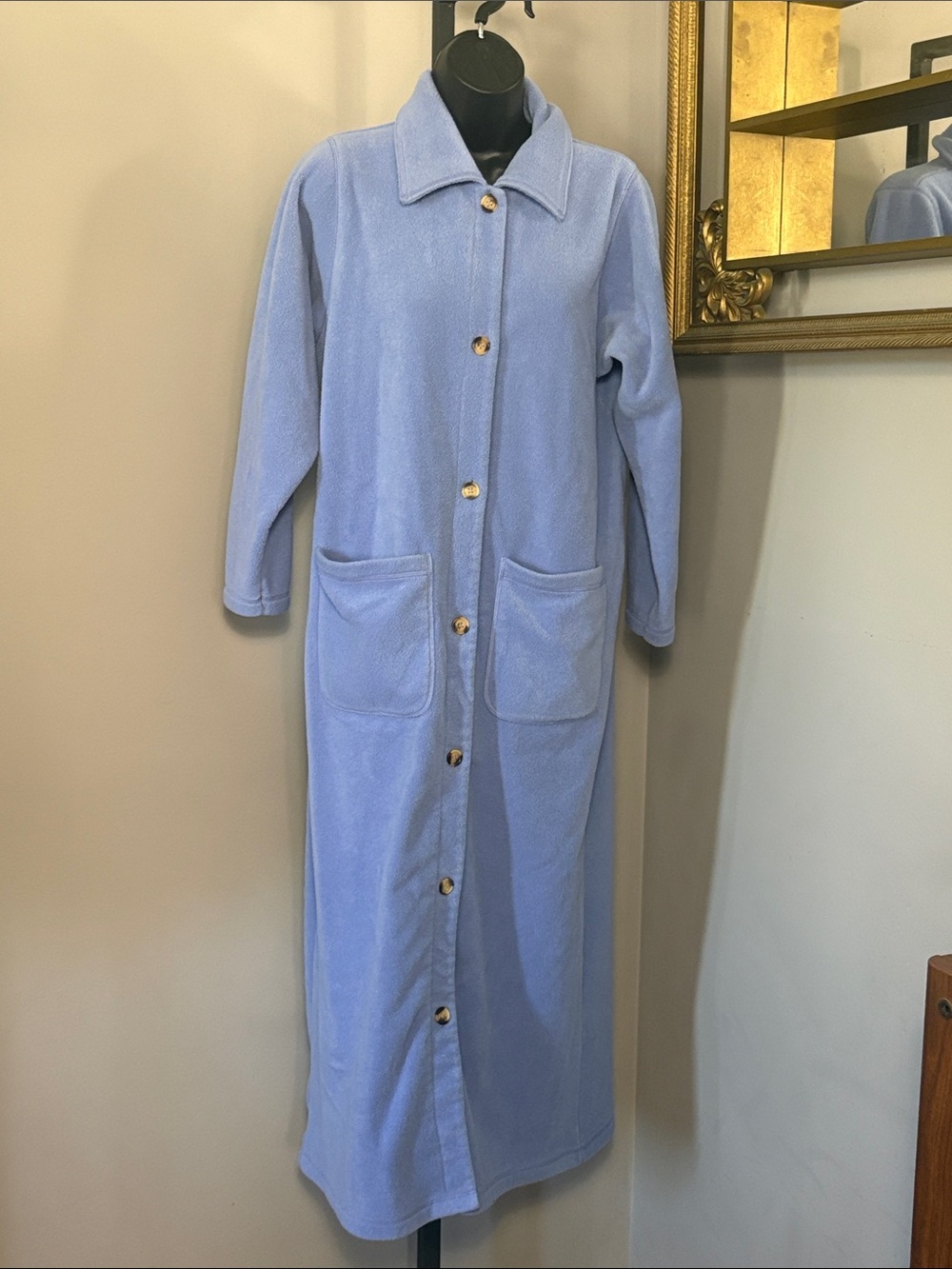 Nordstrom VINTAGE Size XS Petite Essentials Plush Button Up Robe Periwinkle Blue